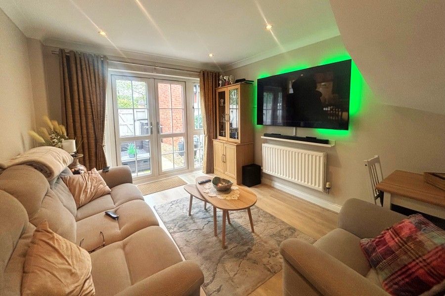 Property photo 3 of 9