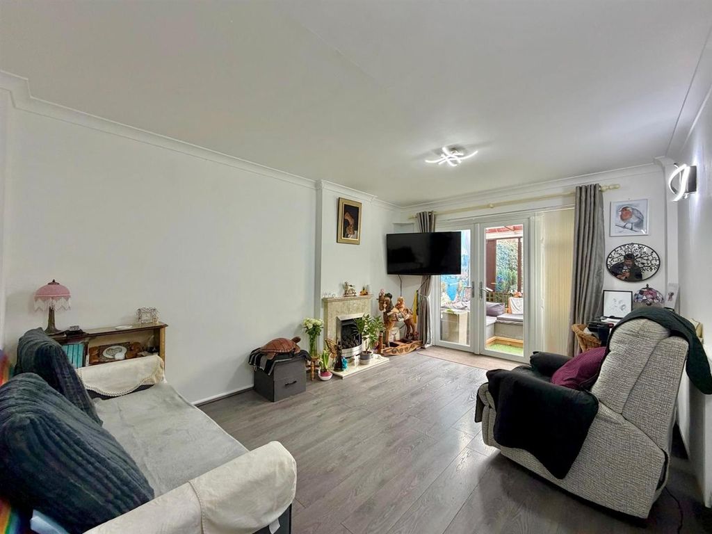 Property photo 3 of 15 Whatsapp Image 2026-03-04 At 13.16.44 (12).Jpeg