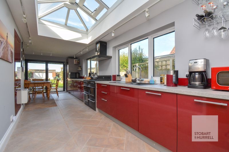 Property photo 3 of 19 Kitchen Diner