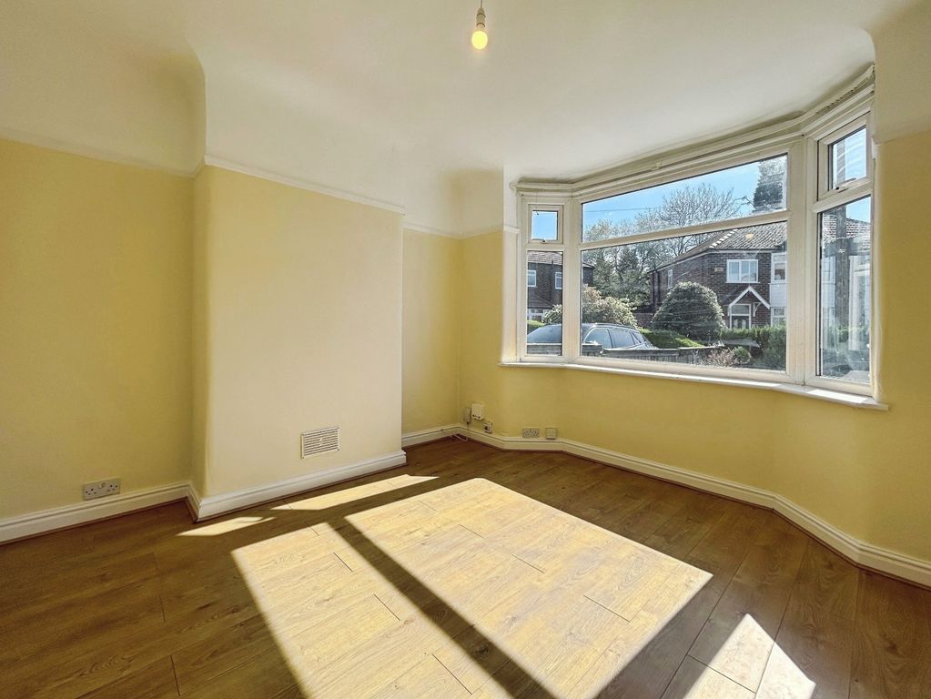 Property photo 2 of 18 Picture No. 28