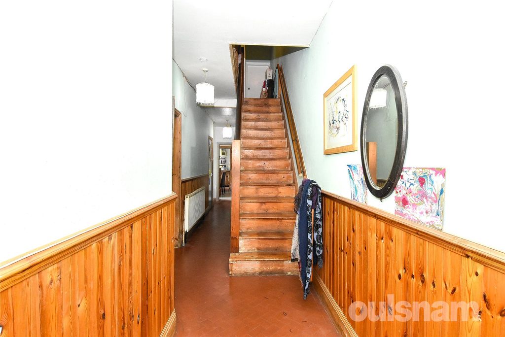 Property photo 2 of 25 Picture No. 01