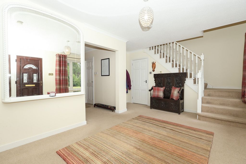 Property photo 2 of 30 Hall