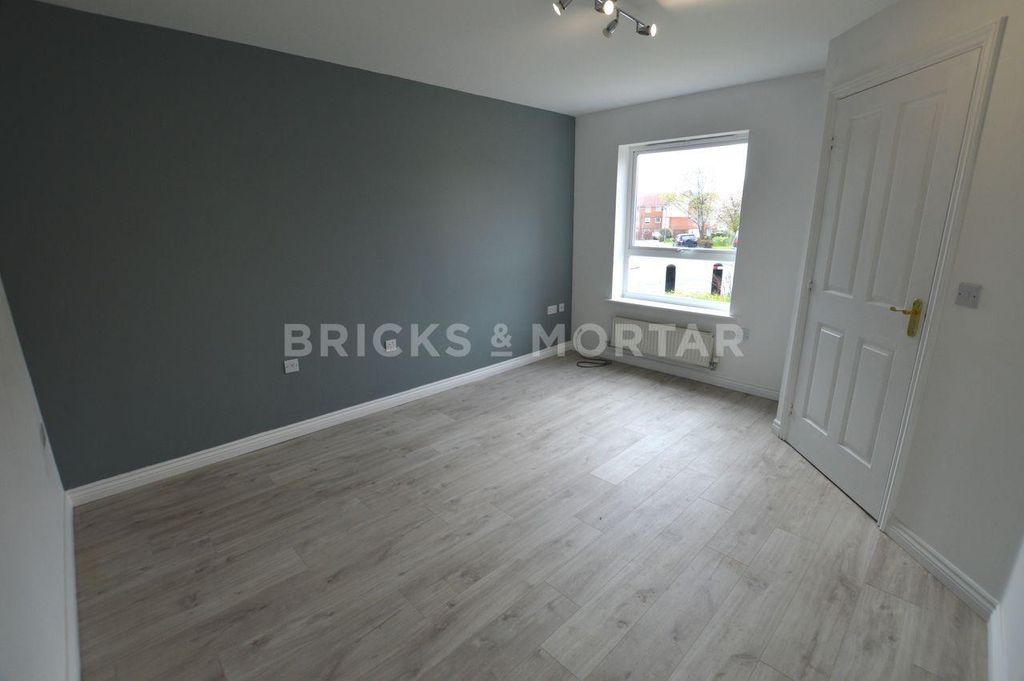 Property photo 3 of 9 P5Ehecyq.Jpeg