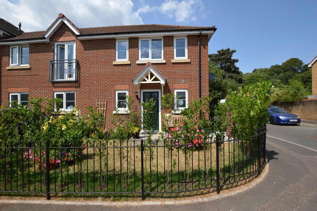 Property photo 1 of 16 Picture No. 20