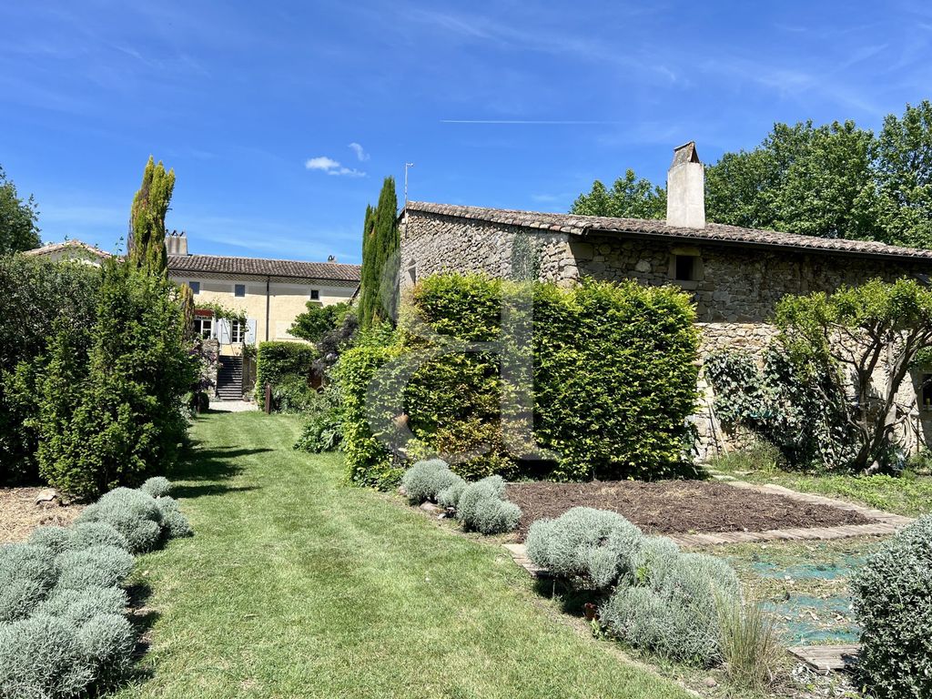 Property photo 1 of 34