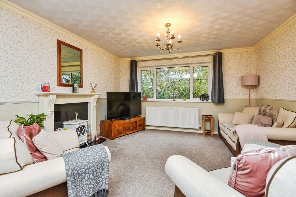 Property photo 1 of 19 Photo