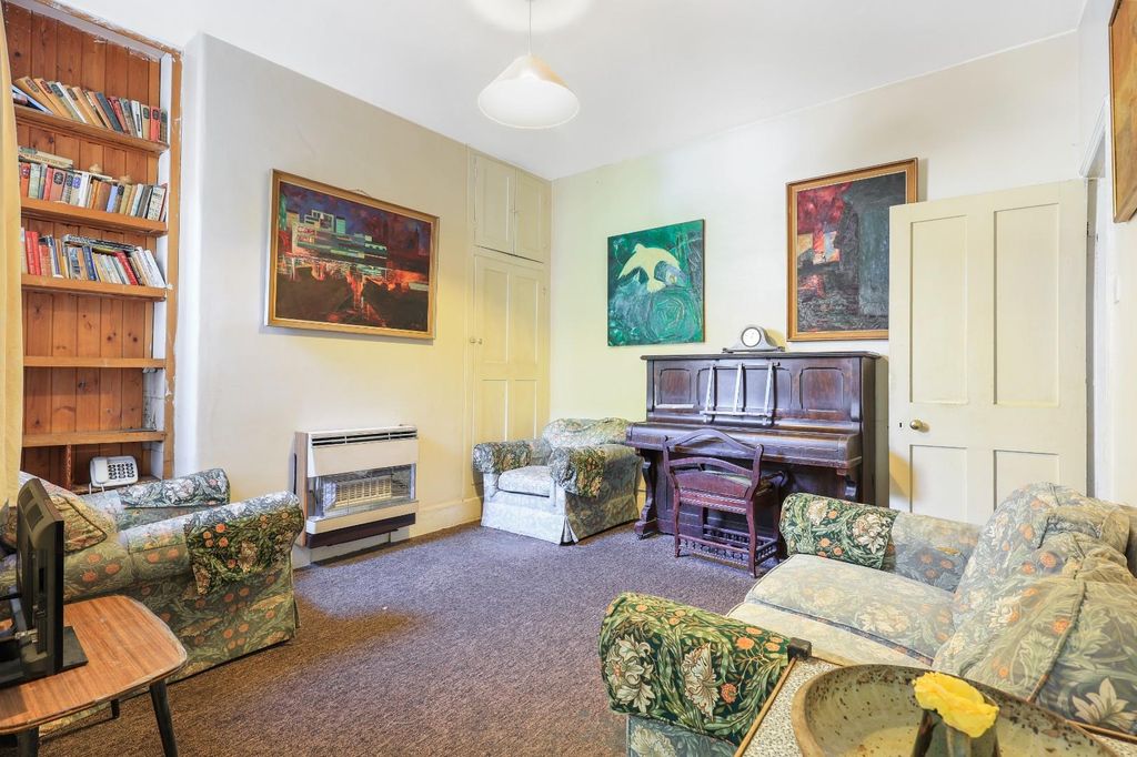 Property photo 2 of 15 Img (4).Jpg