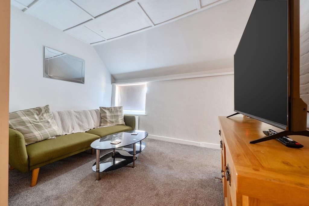 Property photo 2 of 19 Reception Room