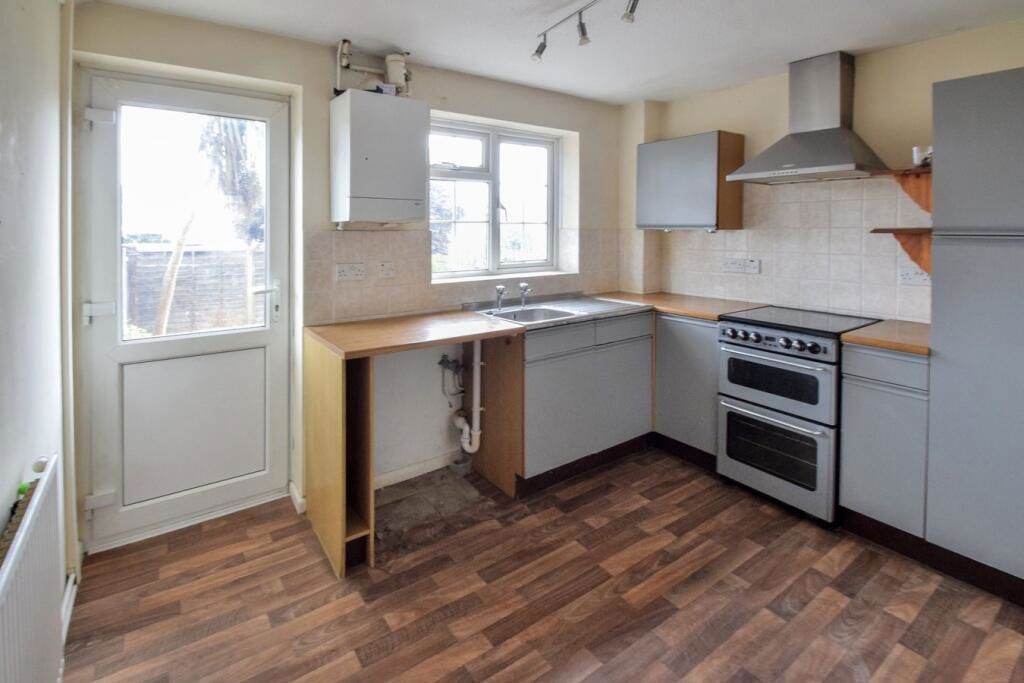 Property photo 3 of 9