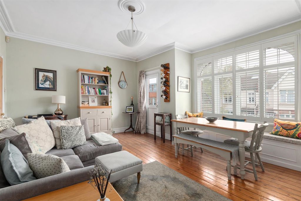 Property photo 2 of 12 Living