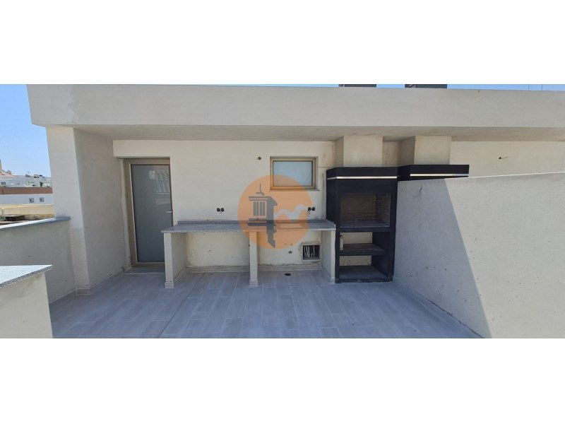 Property photo 1 of 48