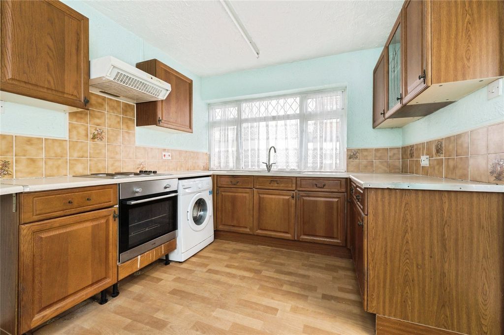 Property photo 3 of 15 Picture No. 29