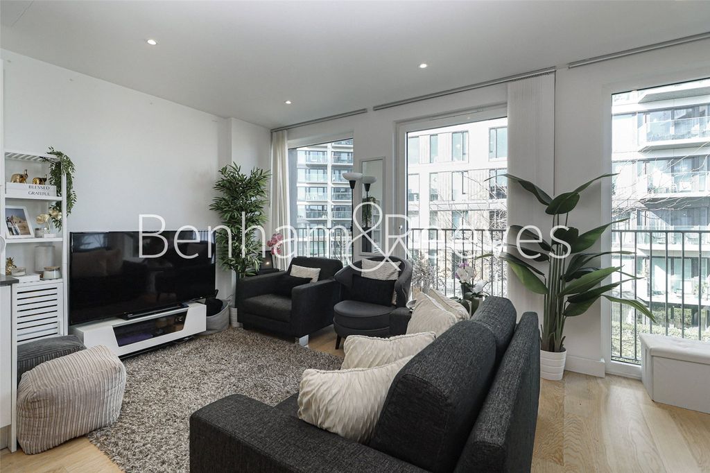 Property photo 2 of 12 Picture No. 03