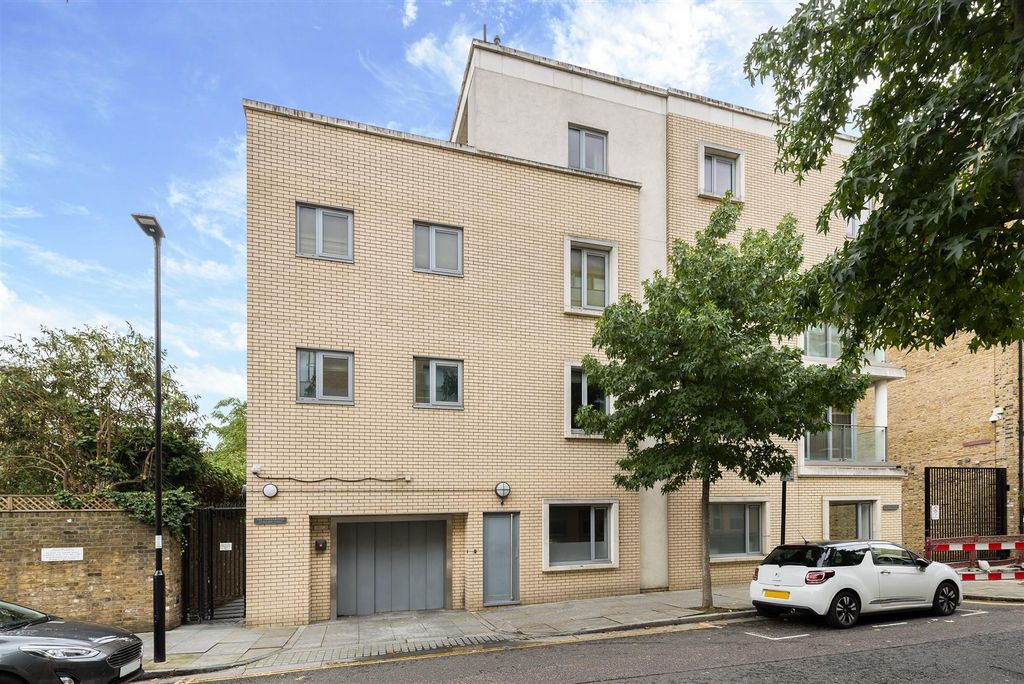 Property photo 1 of 15 41738_Hi_Res (12).Jpg