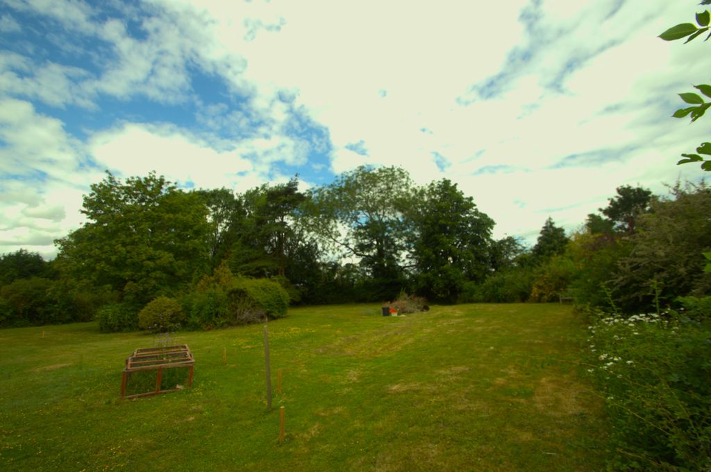 Property photo 3 of 6