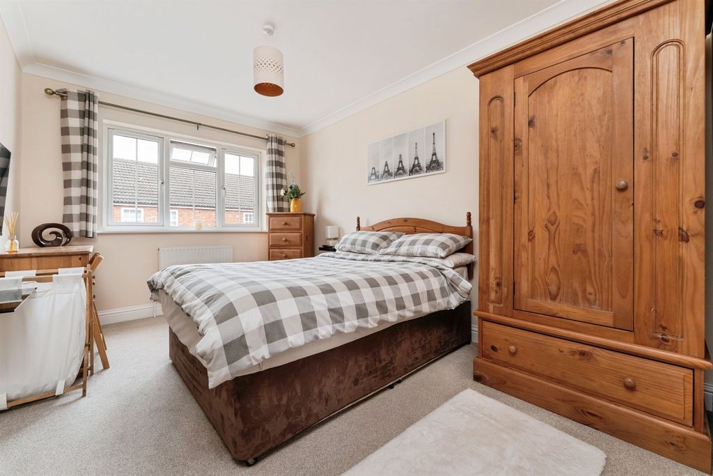Additional image 11 of 5 bed detached house for saleBlue Ridge Gardens, March PE15