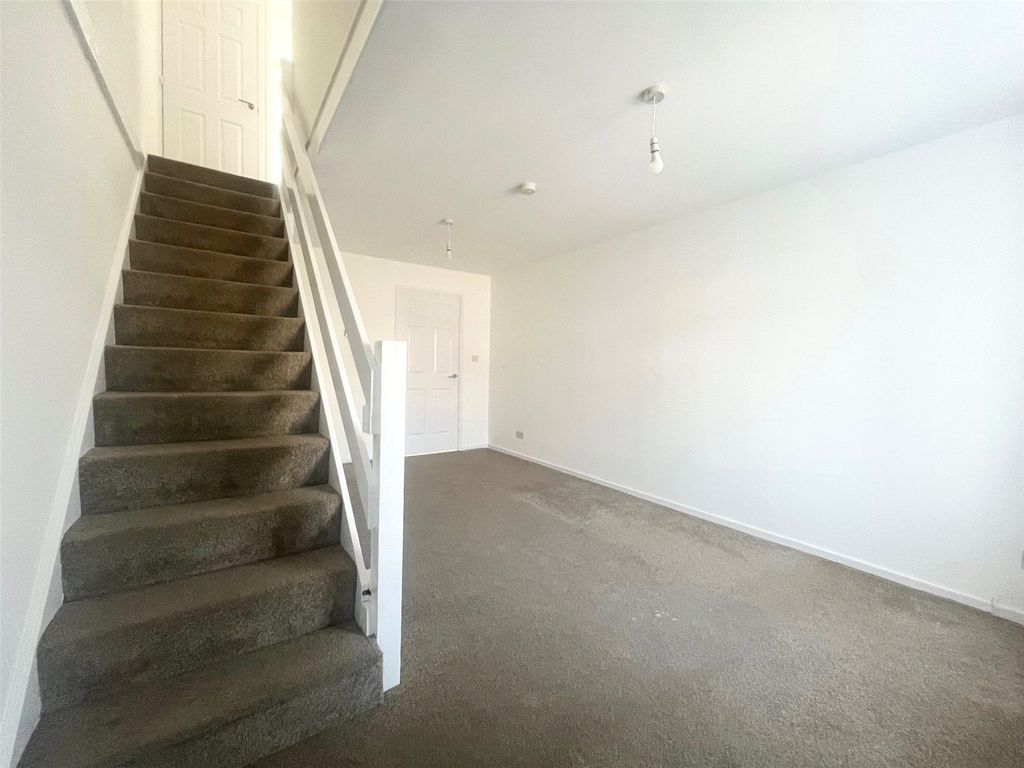 Property photo 2 of 6 Picture No. 21