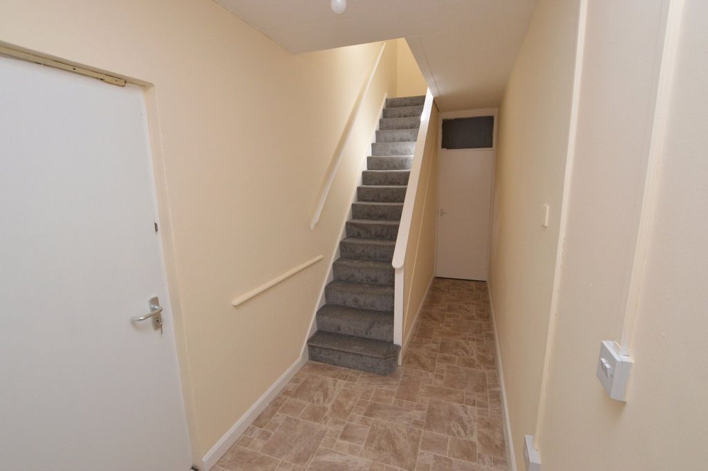 Property photo 3 of 11 Picture No. 34