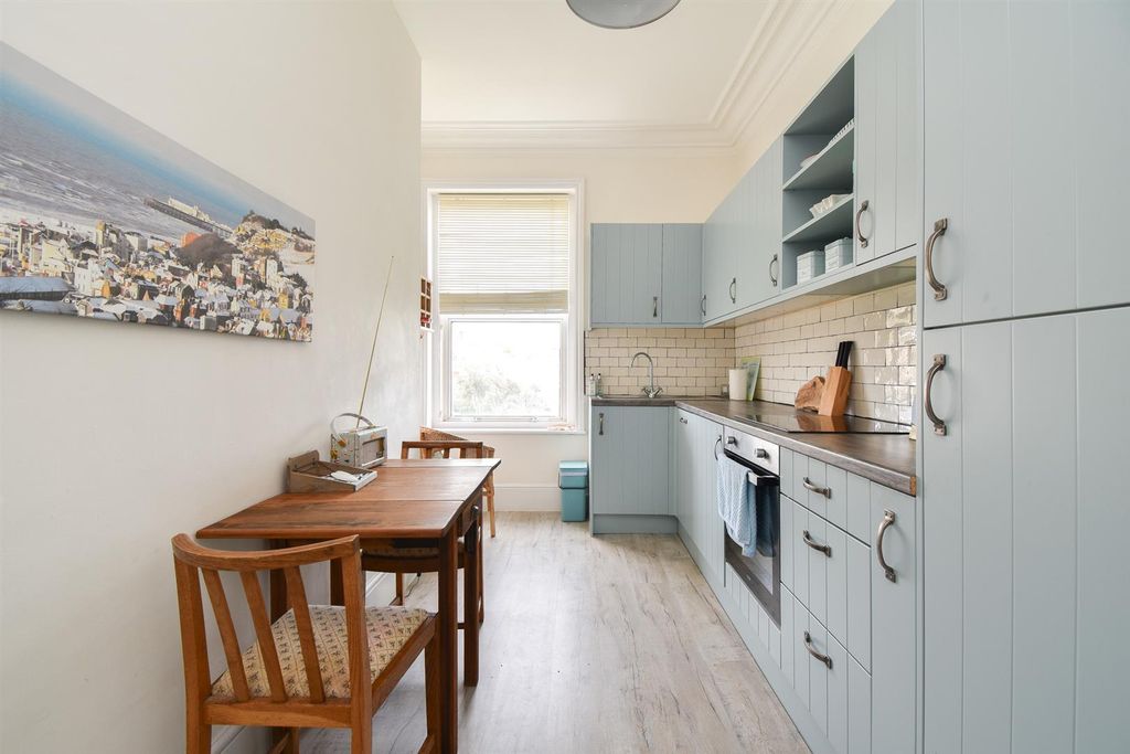 Property photo 2 of 17 Kitchen Diner