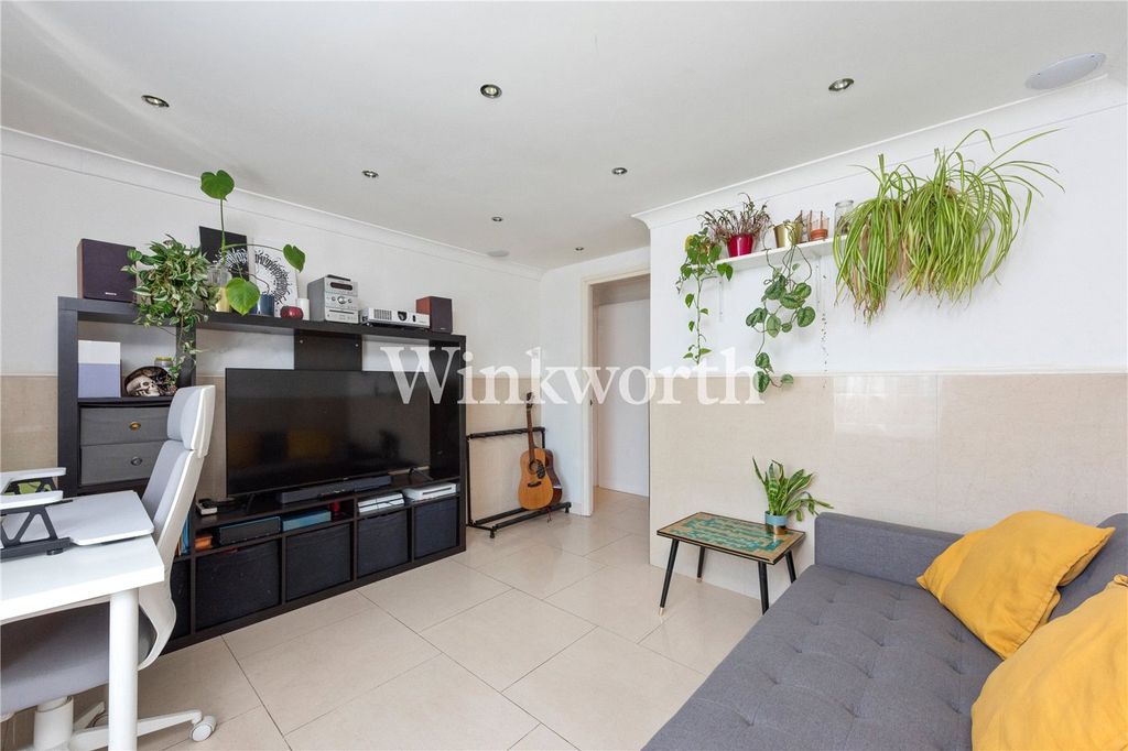 Property photo 3 of 12 Picture No. 09
