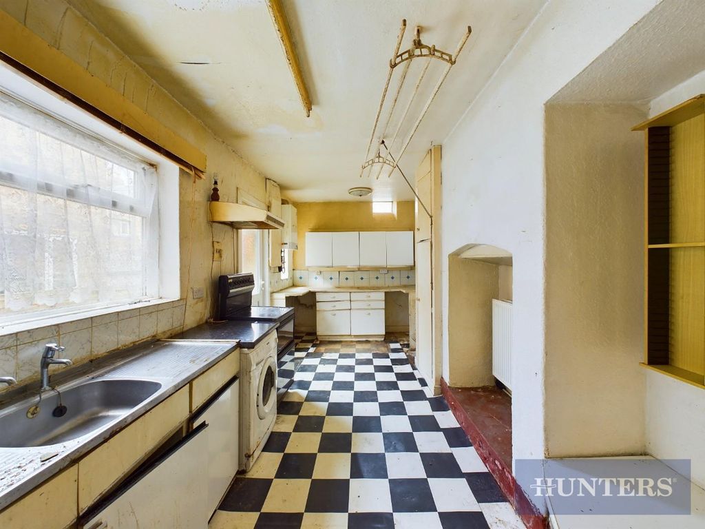 Property photo 2 of 10 Cam03407G0-Pr0349-Still001.Jpg