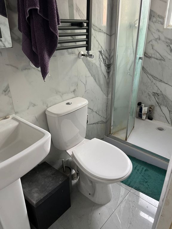 Property photo 3 of 4