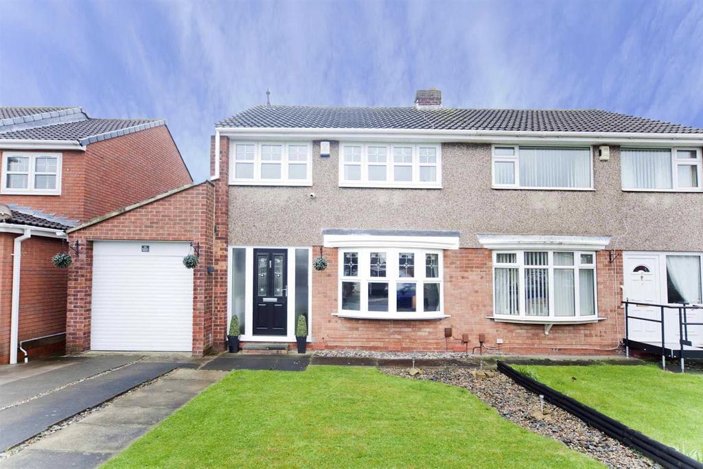 Property photo 1 of 22