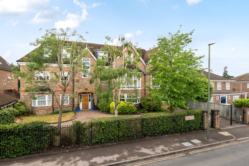 Property photo 1 of 13 1-6A1Fee2A3Ae6F-1...