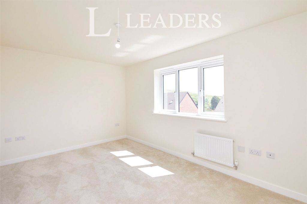 Property photo 3 of 9 Picture No. 08