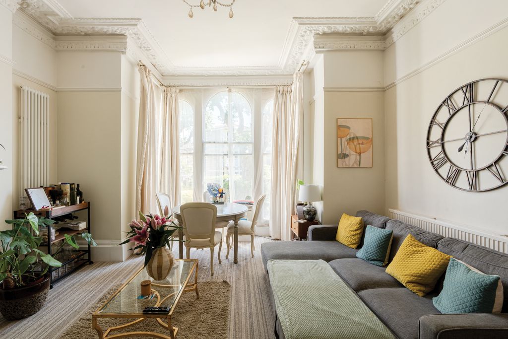 Property photo 1 of 15 1