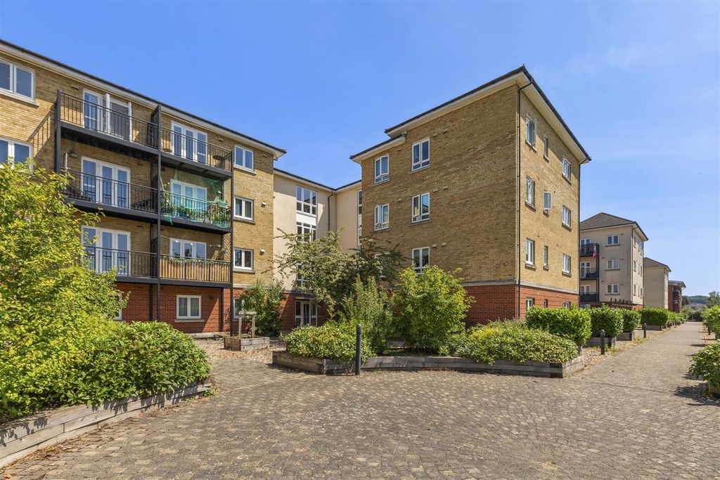 Property photo 1 of 11 Mathews House, Tadros Court-12.Jpg