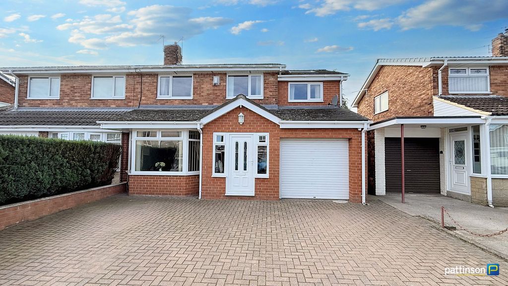 Property photo 1 of 35