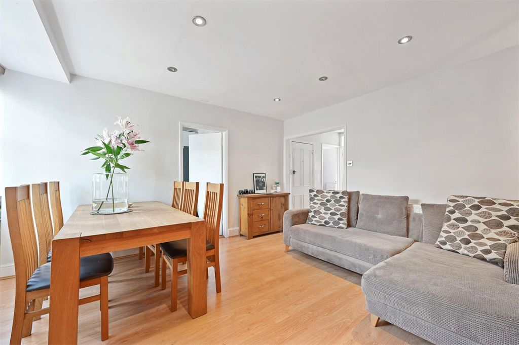 Property photo 3 of 9 Reception Room