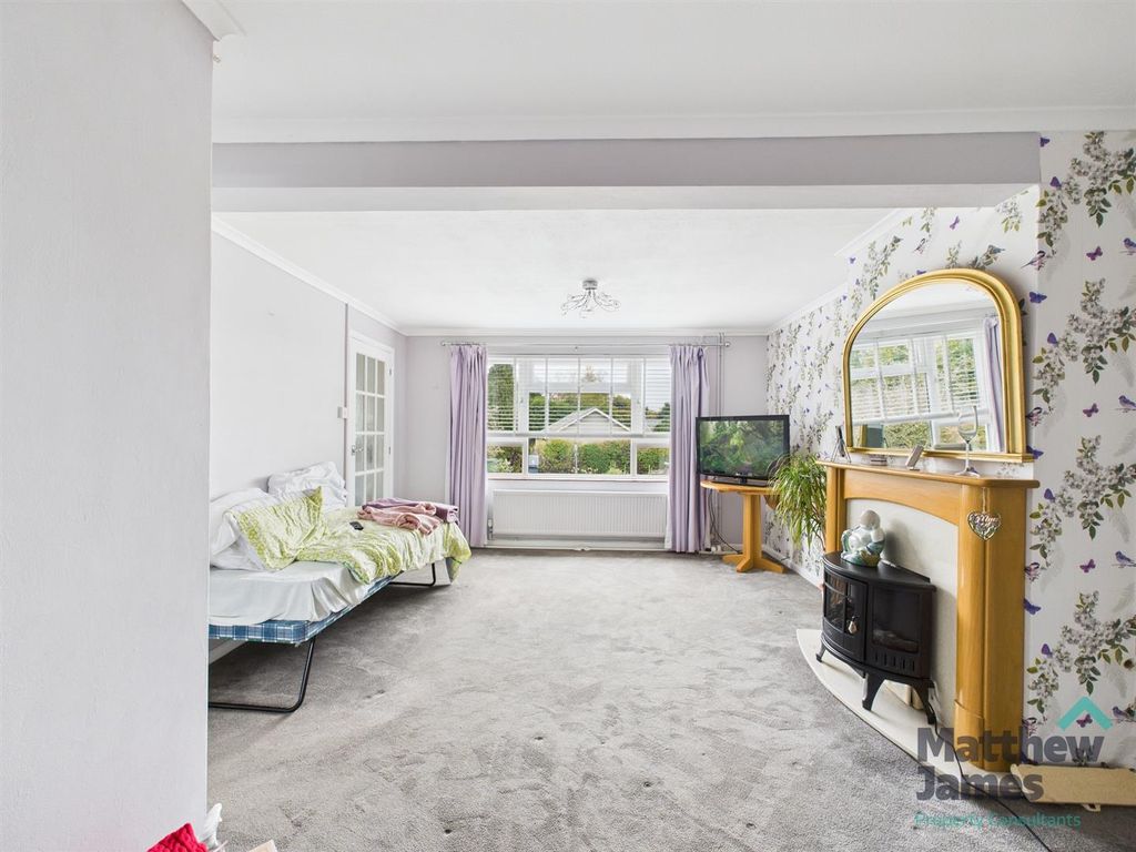 Property photo 2 of 23 Cam03063G0-Pr0146-Still004.Jpg