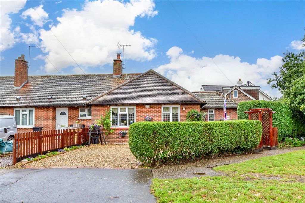 Property photo 2 of 13 Front Web (New)