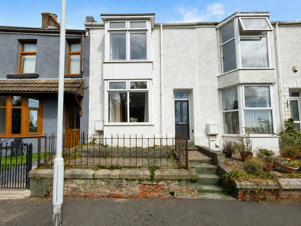 Property photo 1 of 31