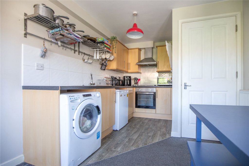 Property photo 2 of 14 Picture No. 05