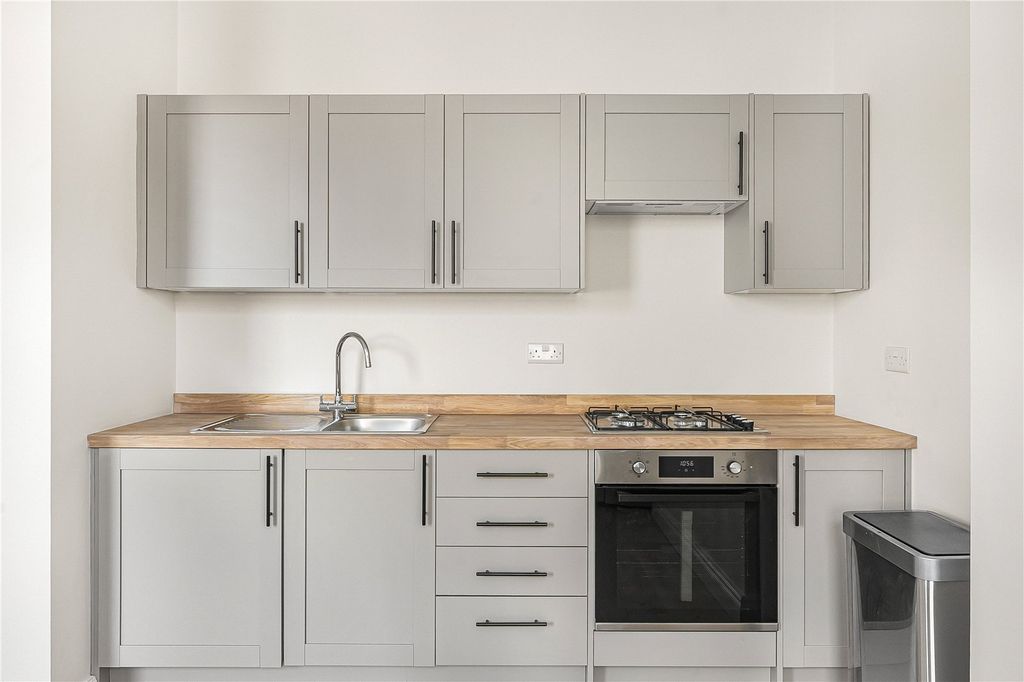 Property photo 2 of 14 Open Plan Living