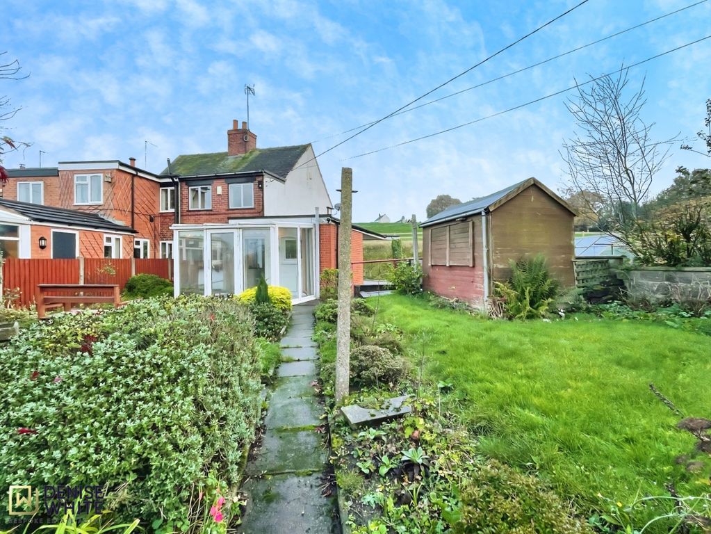 Property photo 2 of 25 Outside