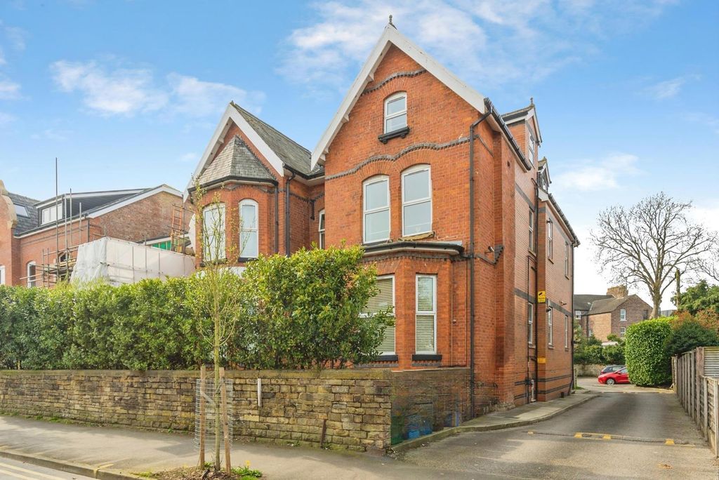 Property photo 1 of 19 Pbox-Img.Jpg