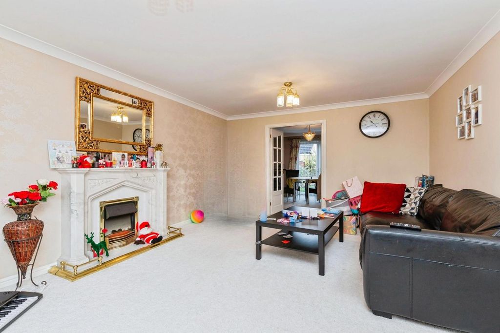 Property photo 3 of 20 Pbox-Img.Jpg