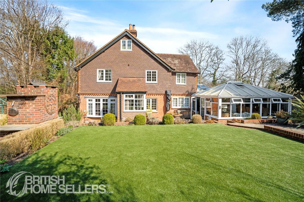 Property photo 1 of 29 Picture No. 24