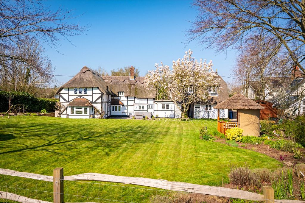 Property photo 1 of 44 House. Partnership