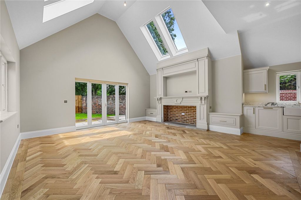 Property photo 2 of 17 Picture No. 07