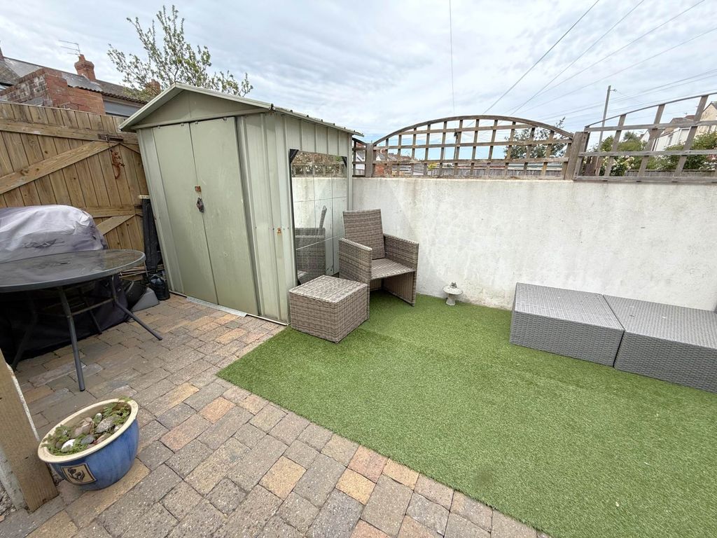 Property photo 3 of 14