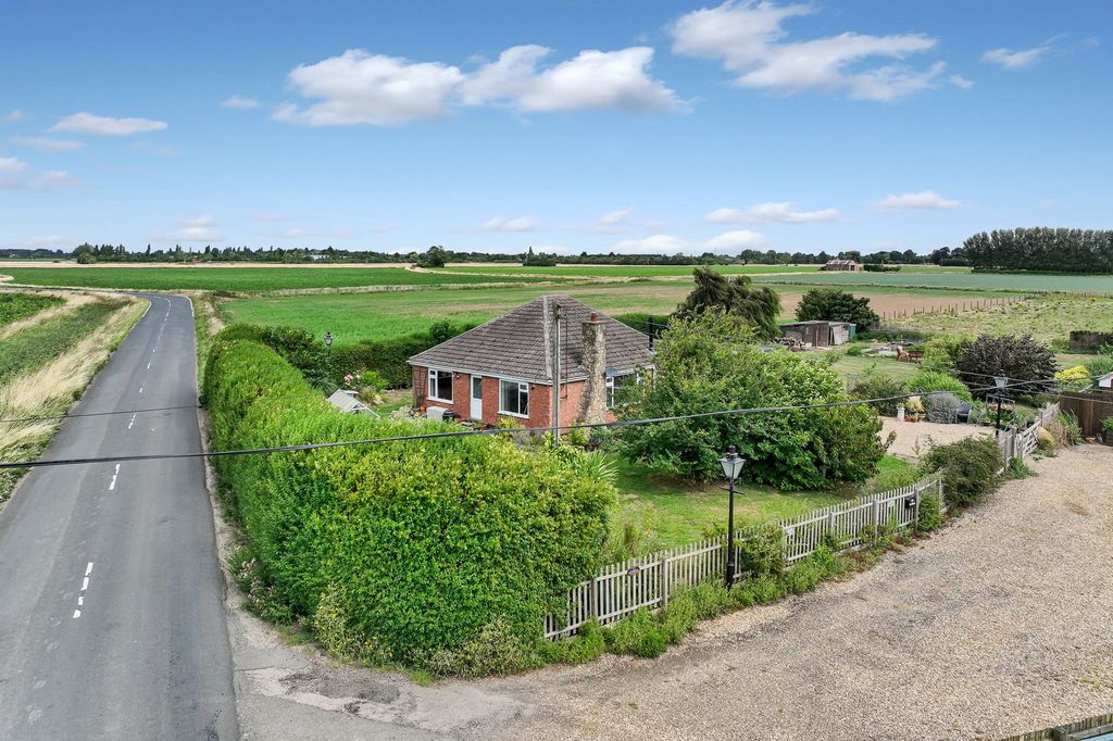 Property photo 1 of 37