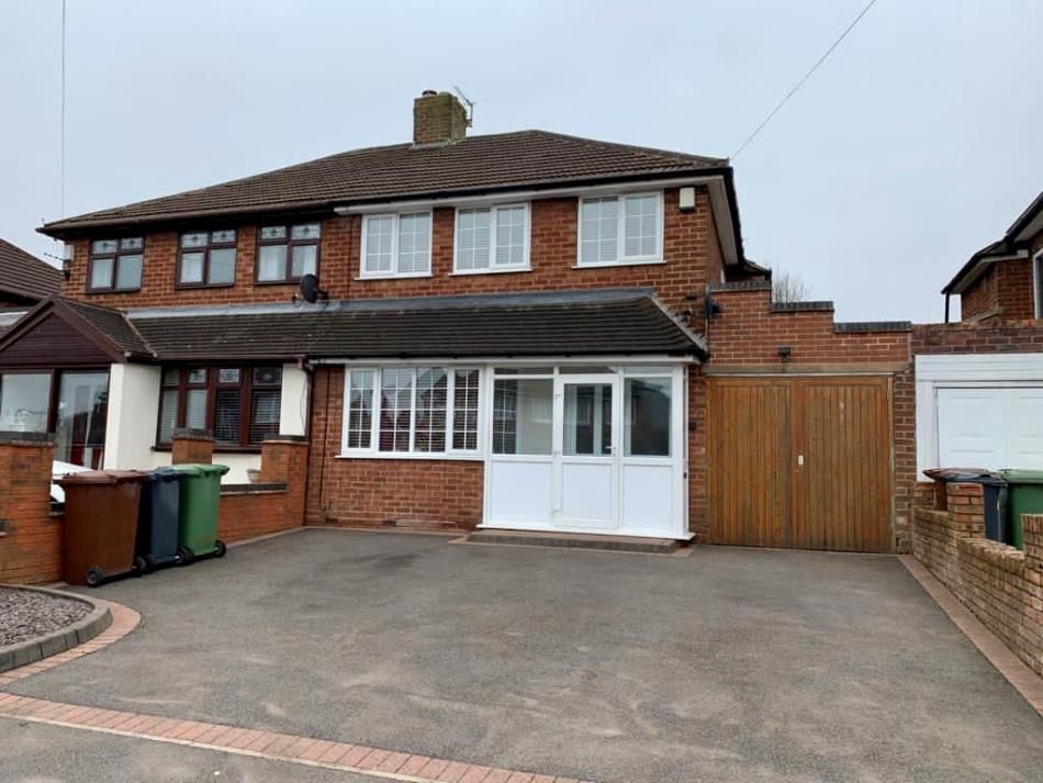 Property photo 1 of 9