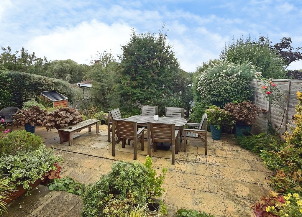 Property photo 2 of 18
