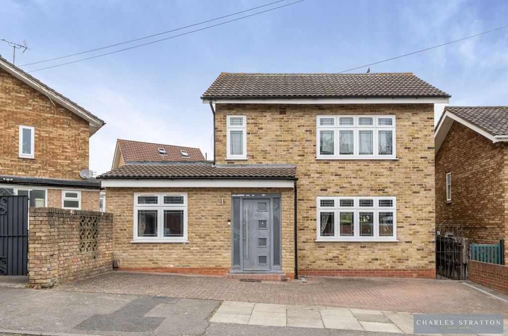 Property photo 1 of 19