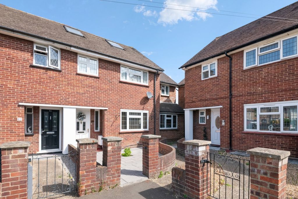 Property photo 1 of 24